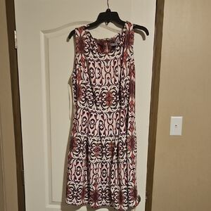 Sleeveless Patterned Dress